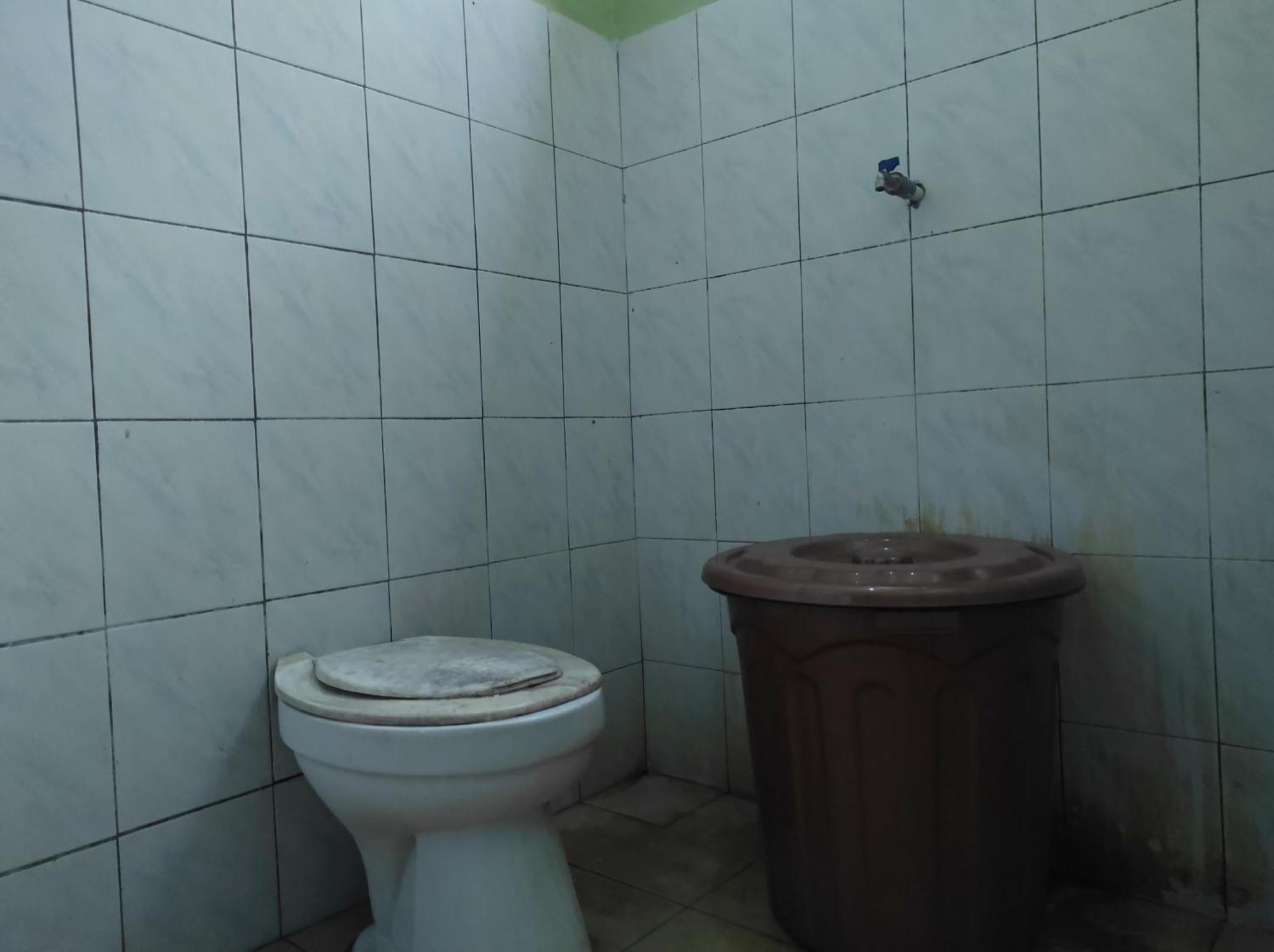 Oyo 93411 Syariah Hotel Tomborang Karema Buitenkant foto